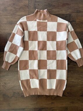 Blu Pepper Tan and Cream Checkerboard Knit Midi Dress